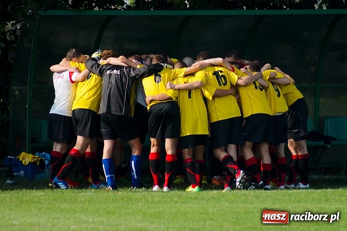 Zdjęcie w galerii na portalu naszraciborz.pl: Udana inauguracja Płoni. Zapowiedzi Krzyżkowic bez pokrycia wiadomości z regionu