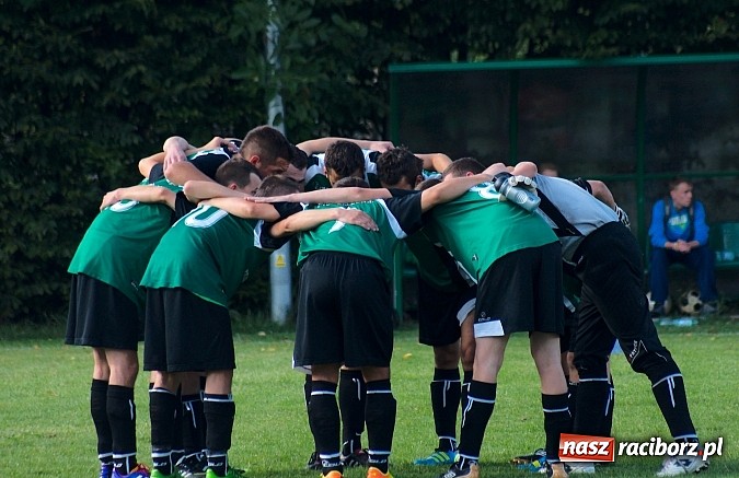 Zdjęcie w galerii na portalu naszraciborz.pl: Udana inauguracja Płoni. Zapowiedzi Krzyżkowic bez pokrycia wiadomości z regionu