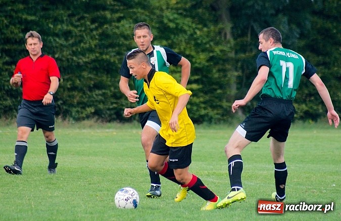 Zdjęcie w galerii na portalu naszraciborz.pl: Udana inauguracja Płoni. Zapowiedzi Krzyżkowic bez pokrycia wiadomości z regionu