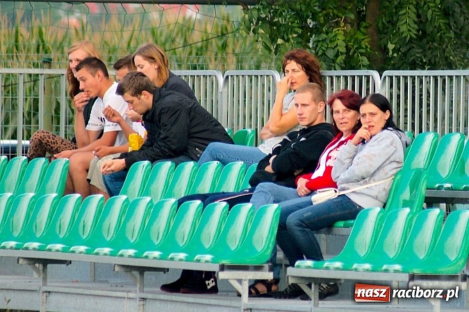 Zdjęcie w galerii na portalu naszraciborz.pl: Udana inauguracja Płoni. Zapowiedzi Krzyżkowic bez pokrycia wiadomości z regionu