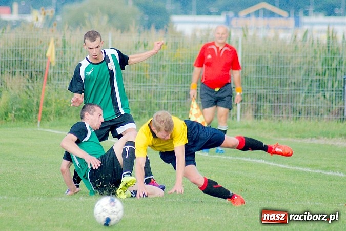 Zdjęcie w galerii na portalu naszraciborz.pl: Udana inauguracja Płoni. Zapowiedzi Krzyżkowic bez pokrycia wiadomości z regionu