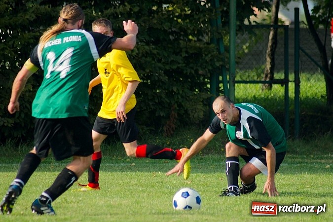 Zdjęcie w galerii na portalu naszraciborz.pl: Udana inauguracja Płoni. Zapowiedzi Krzyżkowic bez pokrycia wiadomości z regionu
