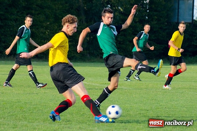 Zdjęcie w galerii na portalu naszraciborz.pl: Udana inauguracja Płoni. Zapowiedzi Krzyżkowic bez pokrycia wiadomości z regionu