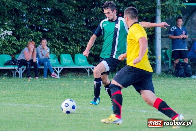 Zdjęcie w galerii na portalu naszraciborz.pl: Udana inauguracja Płoni. Zapowiedzi Krzyżkowic bez pokrycia wiadomości z regionu