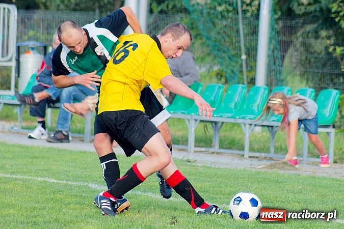 Zdjęcie w galerii na portalu naszraciborz.pl: Udana inauguracja Płoni. Zapowiedzi Krzyżkowic bez pokrycia wiadomości z regionu