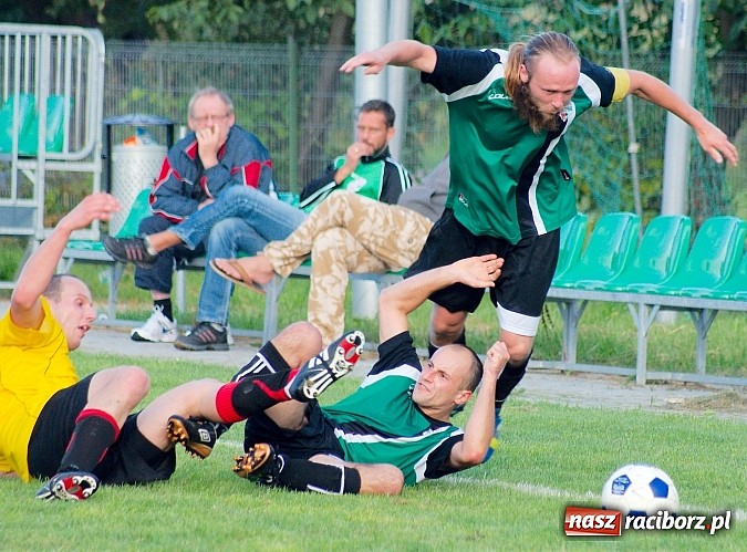 Zdjęcie w galerii na portalu naszraciborz.pl: Udana inauguracja Płoni. Zapowiedzi Krzyżkowic bez pokrycia wiadomości z regionu