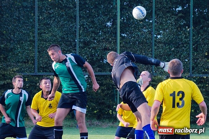 Zdjęcie w galerii na portalu naszraciborz.pl: Udana inauguracja Płoni. Zapowiedzi Krzyżkowic bez pokrycia wiadomości z regionu
