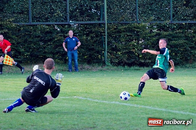 Zdjęcie w galerii na portalu naszraciborz.pl: Udana inauguracja Płoni. Zapowiedzi Krzyżkowic bez pokrycia wiadomości z regionu