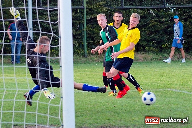 Zdjęcie w galerii na portalu naszraciborz.pl: Udana inauguracja Płoni. Zapowiedzi Krzyżkowic bez pokrycia wiadomości z regionu