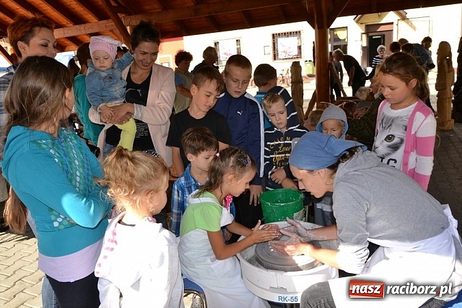Zdjęcie w galerii na portalu naszraciborz.pl: Przyjechali z Roszkowa do Roszkowa wiadomości z regionu