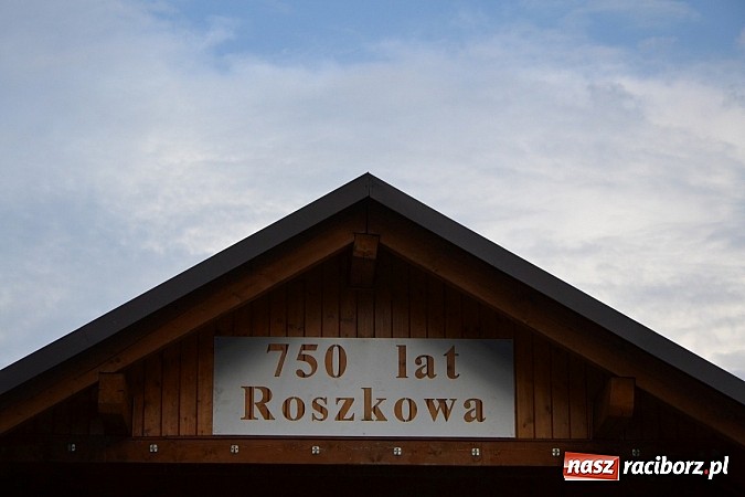 Zdjęcie w galerii na portalu naszraciborz.pl: Przyjechali z Roszkowa do Roszkowa wiadomości z regionu