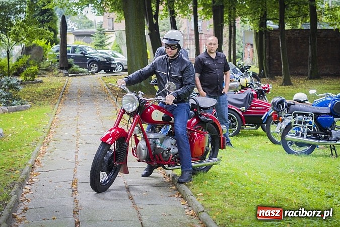 Zdjęcie w galerii na portalu naszraciborz.pl: Zabytkowe maszyny w Wojnowicach wiadomości z regionu