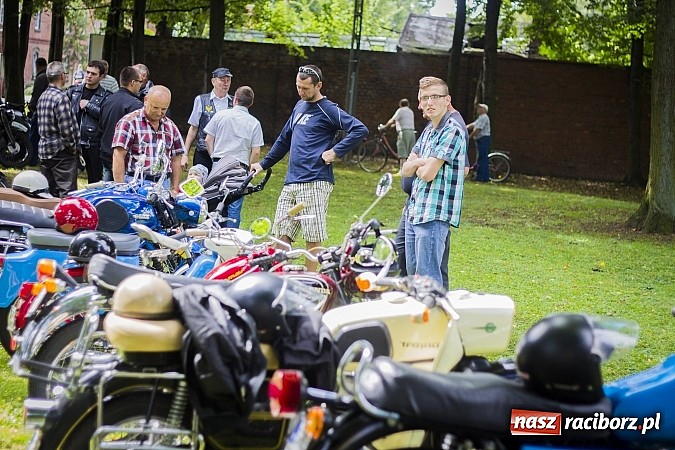 Zdjęcie w galerii na portalu naszraciborz.pl: Zabytkowe maszyny w Wojnowicach wiadomości z regionu