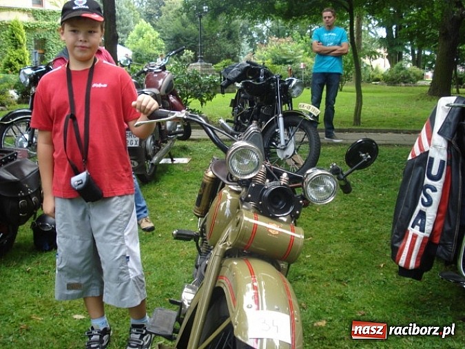 Zdjęcie w galerii na portalu naszraciborz.pl: Zabytkowe maszyny w Wojnowicach wiadomości z regionu