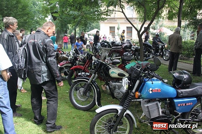 Zdjęcie w galerii na portalu naszraciborz.pl: Zabytkowe maszyny w Wojnowicach wiadomości z regionu