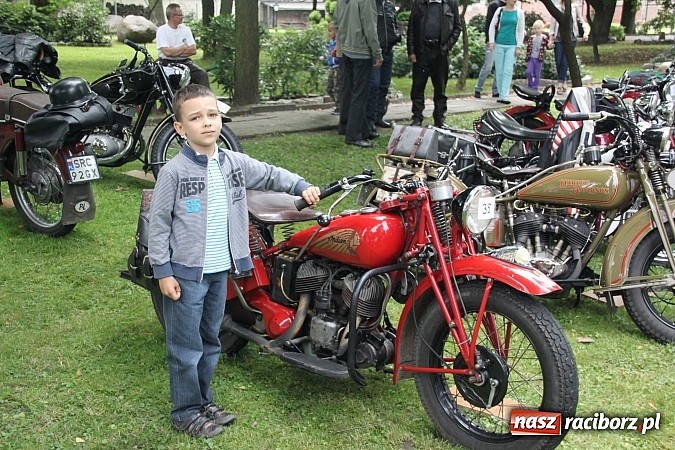 Zdjęcie w galerii na portalu naszraciborz.pl: Zabytkowe maszyny w Wojnowicach wiadomości z regionu