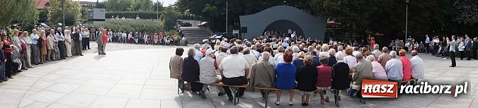 Zdjęcie w galerii na portalu naszraciborz.pl: Plania na finał koncertów letnich w Parku Roth  wiadomości z regionu