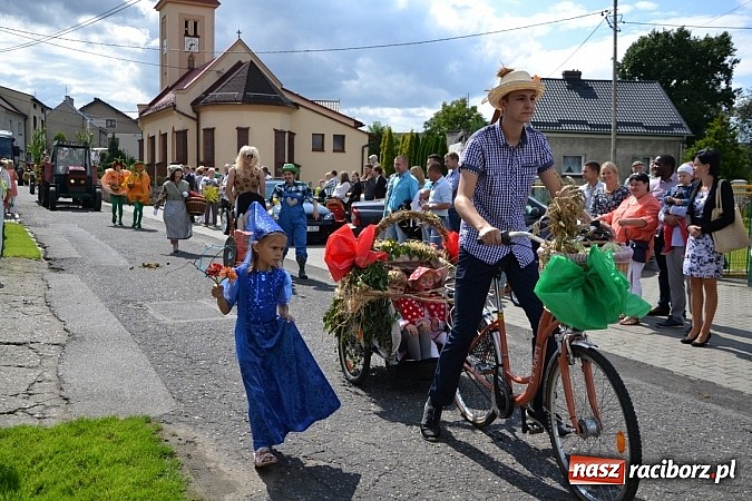 Zdjęcie w galerii na portalu naszraciborz.pl: 750 lat Roszkowa. Kolorowe dożynki i mnóstwo dobrej zabawy wiadomości z regionu