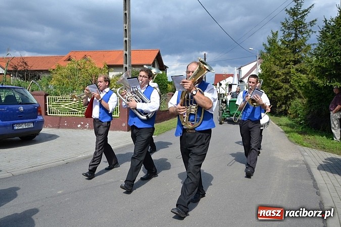 Zdjęcie w galerii na portalu naszraciborz.pl: 750 lat Roszkowa. Kolorowe dożynki i mnóstwo dobrej zabawy wiadomości z regionu