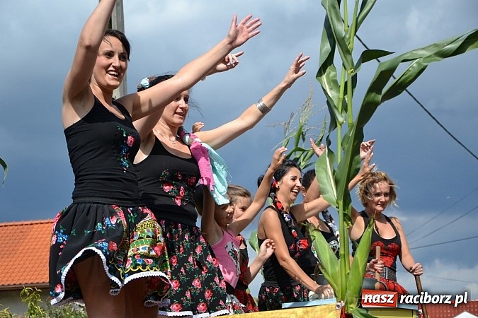 Zdjęcie w galerii na portalu naszraciborz.pl: 750 lat Roszkowa. Kolorowe dożynki i mnóstwo dobrej zabawy wiadomości z regionu