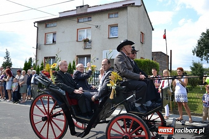 Zdjęcie w galerii na portalu naszraciborz.pl: 750 lat Roszkowa. Kolorowe dożynki i mnóstwo dobrej zabawy wiadomości z regionu