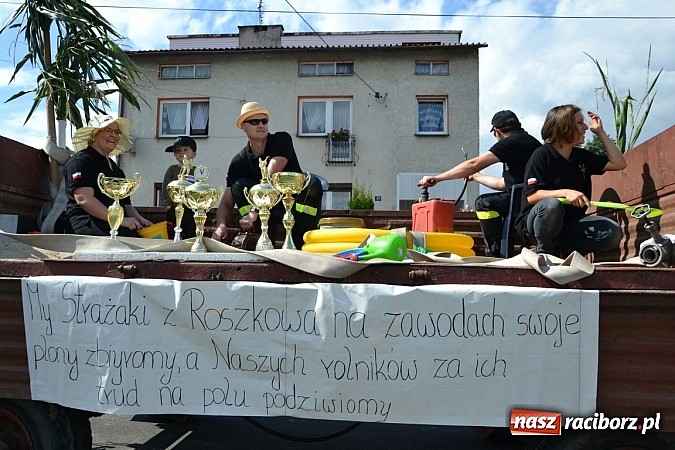 Zdjęcie w galerii na portalu naszraciborz.pl: 750 lat Roszkowa. Kolorowe dożynki i mnóstwo dobrej zabawy wiadomości z regionu