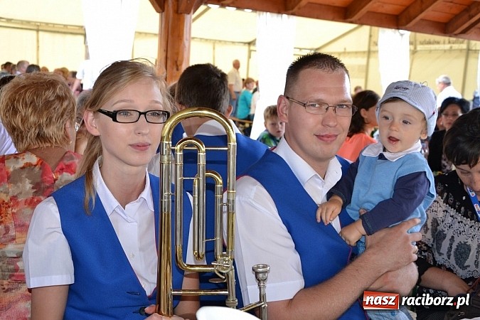 Zdjęcie w galerii na portalu naszraciborz.pl: 750 lat Roszkowa. Kolorowe dożynki i mnóstwo dobrej zabawy wiadomości z regionu