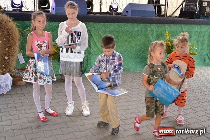 Zdjęcie w galerii na portalu naszraciborz.pl: 750 lat Roszkowa. Kolorowe dożynki i mnóstwo dobrej zabawy wiadomości z regionu