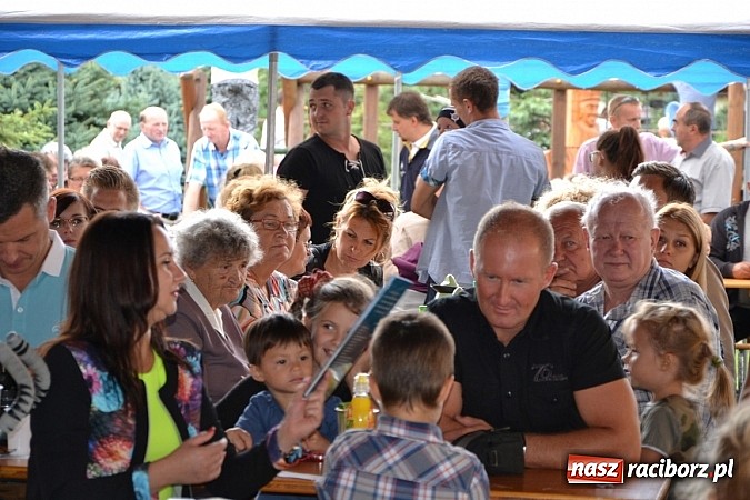 Zdjęcie w galerii na portalu naszraciborz.pl: 750 lat Roszkowa. Kolorowe dożynki i mnóstwo dobrej zabawy wiadomości z regionu