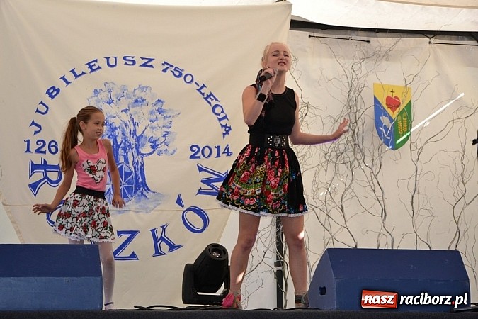 Zdjęcie w galerii na portalu naszraciborz.pl: 750 lat Roszkowa. Kolorowe dożynki i mnóstwo dobrej zabawy wiadomości z regionu