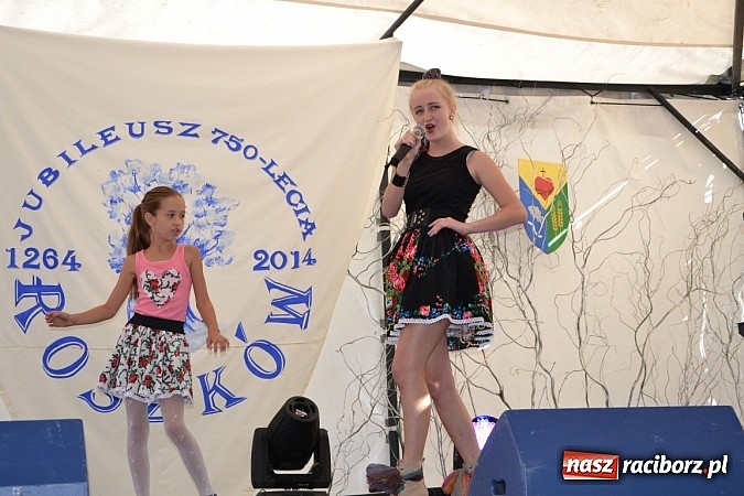 Zdjęcie w galerii na portalu naszraciborz.pl: 750 lat Roszkowa. Kolorowe dożynki i mnóstwo dobrej zabawy wiadomości z regionu