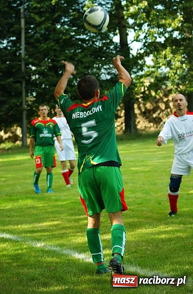 Zdjęcie w galerii na portalu naszraciborz.pl: Odra Nieboczowy niestraszna Bieńkowicom wiadomości z regionu