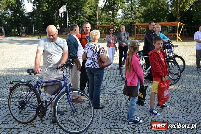 Zdjęcie w galerii na portalu naszraciborz.pl: Wychowanki MDK-u wystąpiły na zamku wiadomości z regionu