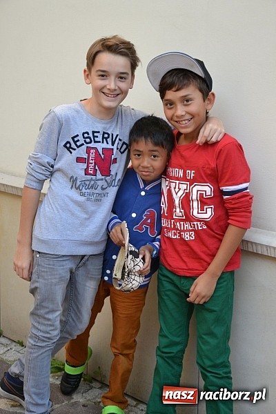 Zdjęcie w galerii na portalu naszraciborz.pl: Wychowanki MDK-u wystąpiły na zamku wiadomości z regionu