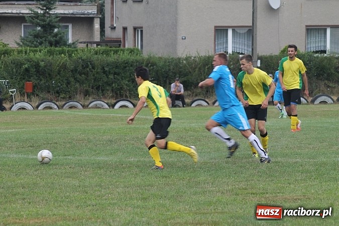 Zdjęcie w galerii na portalu naszraciborz.pl: Niespodzianka w Adamowicach. Brzezie pokonane wiadomości z regionu