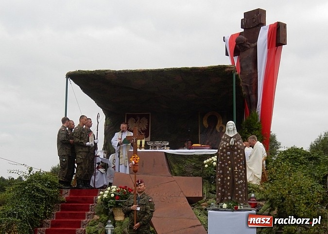 Zdjęcie w galerii na portalu naszraciborz.pl: Pogranicznicy pielgrzymowali na Jasną Górę wiadomości z regionu