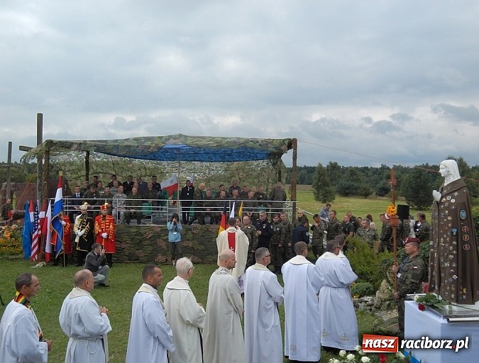 Zdjęcie w galerii na portalu naszraciborz.pl: Pogranicznicy pielgrzymowali na Jasną Górę wiadomości z regionu