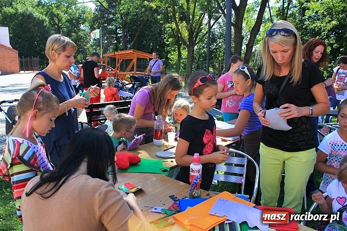 Zdjęcie w galerii na portalu naszraciborz.pl: Warsztaty zabawkarskie, czyli kolejna odsłona akcji Zamkowy Zuch 2014 wiadomości z regionu