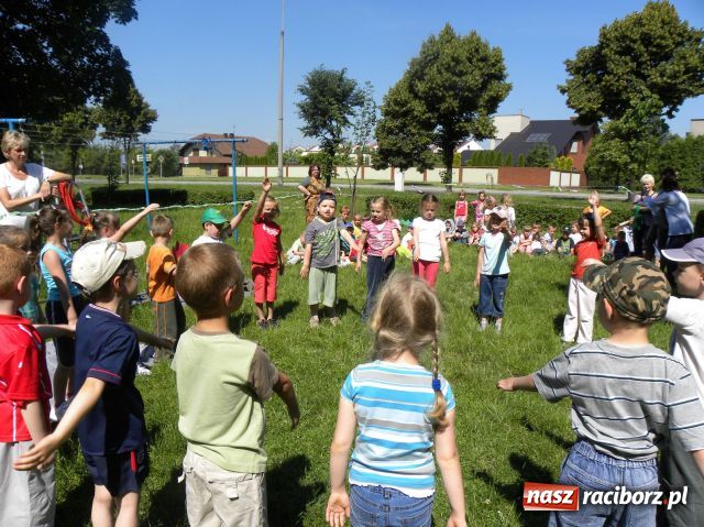 Zdjęcie w galerii na portalu naszraciborz.pl: Czerwcowy Turniej Przedszkolaków wiadomości z regionu