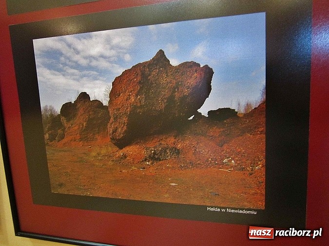 Zdjęcie w galerii na portalu naszraciborz.pl: Zakazane Rewiry, czyli wystawa Grzegorza Piniora wiadomości z regionu