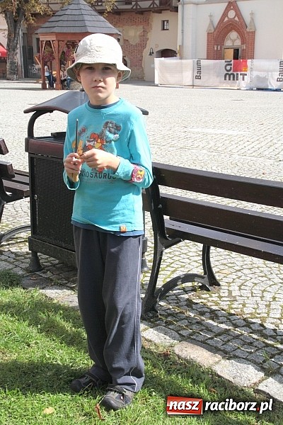 Zdjęcie w galerii na portalu naszraciborz.pl: Jak powstaje zbroja, czyli warsztaty płatnerskie na Zamku Piastowskim wiadomości z regionu