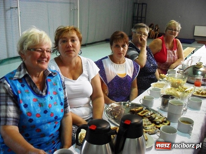 Zdjęcie w galerii na portalu naszraciborz.pl: Pielgrzymi ugoszczeni w gminie Nędza wiadomości z regionu