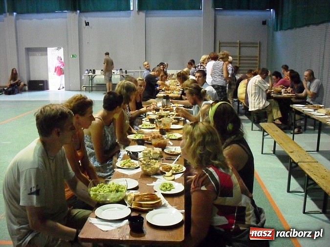 Zdjęcie w galerii na portalu naszraciborz.pl: Pielgrzymi ugoszczeni w gminie Nędza wiadomości z regionu