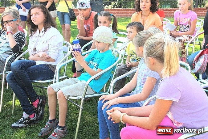 Zdjęcie w galerii na portalu naszraciborz.pl: Zamkowe Zuchy na spotkaniu z alchemią wiadomości z regionu