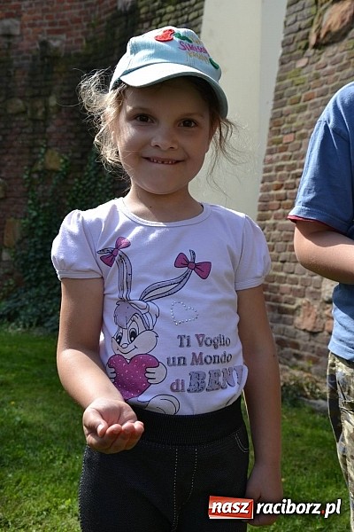 Zdjęcie w galerii na portalu naszraciborz.pl: Zamkowe Zuchy na spotkaniu z alchemią wiadomości z regionu