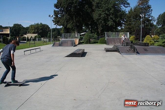 Zdjęcie w galerii na portalu naszraciborz.pl: Stan skate parku pozostawia wiele do życzenia wiadomości z regionu