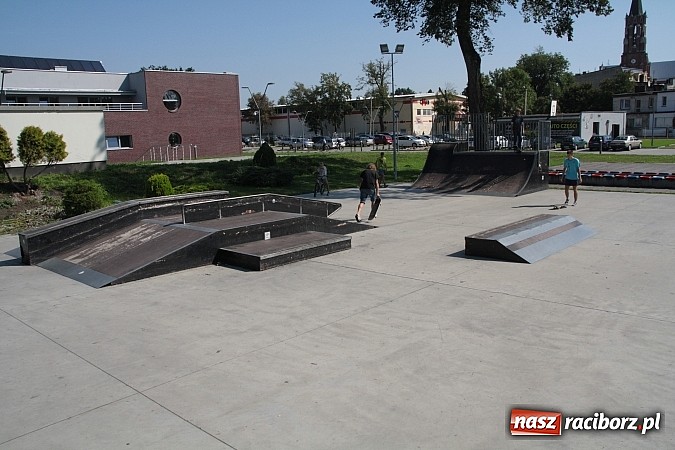 Zdjęcie w galerii na portalu naszraciborz.pl: Stan skate parku pozostawia wiele do życzenia wiadomości z regionu