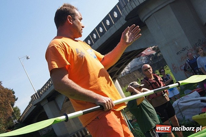 Zdjęcie w galerii na portalu naszraciborz.pl: Popłynęli kajakami z Gminą Rudnik  wiadomości z regionu