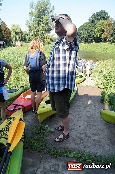 Zdjęcie w galerii na portalu naszraciborz.pl: Popłynęli kajakami z Gminą Rudnik  wiadomości z regionu
