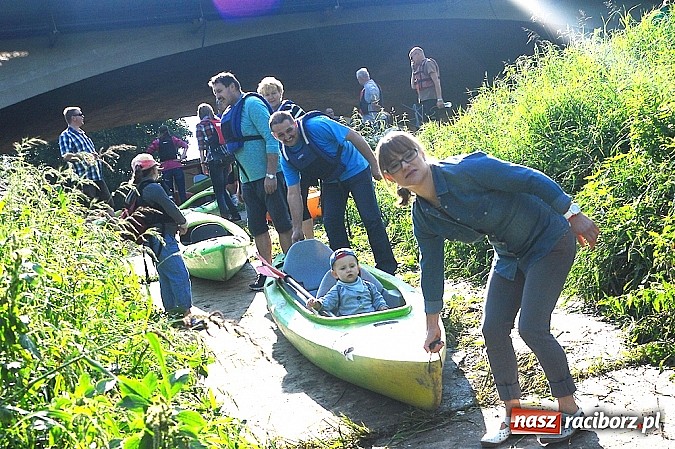 Zdjęcie w galerii na portalu naszraciborz.pl: Popłynęli kajakami z Gminą Rudnik  wiadomości z regionu